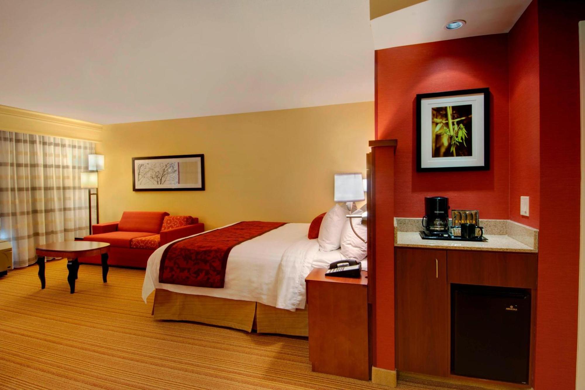 Courtyard By Marriott Madison East Hotel Quarto foto